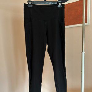 Old Navy Active Elevate Leggings Size L Black